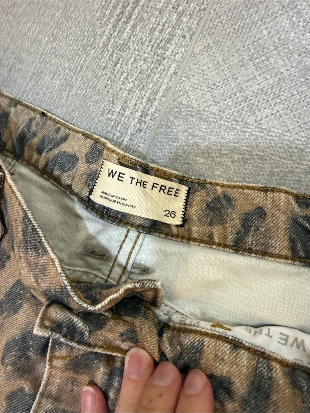 NWT Free People We The Free Good Luck Printed Barrel Jeans Leopard Brown Sugar - Picture 2 of 5
